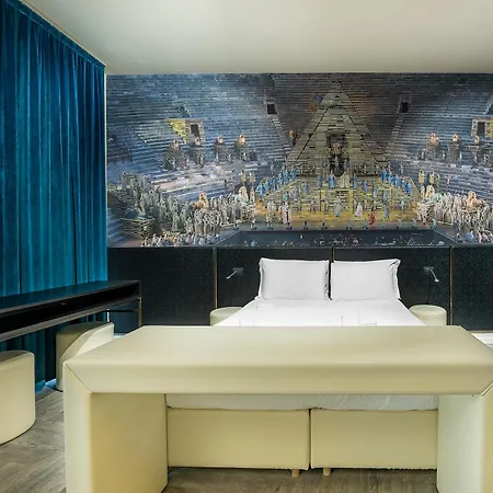 Guest house Italianflat - Roman Theater Old Town *