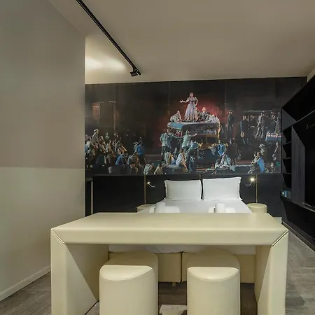 Guest house Italianflat - Roman Theater Old Town